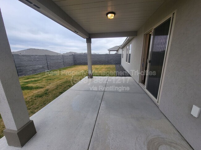 Building Photo - 10509 Silverbright Dr