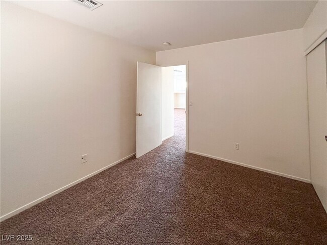 Building Photo - 5347 Lattice Ct