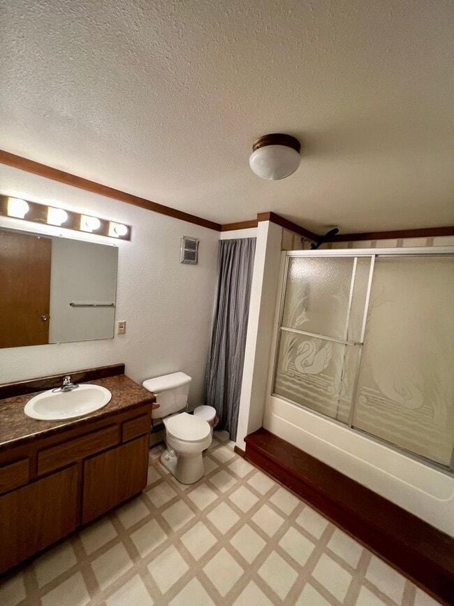 Building Photo - Charming 2-Bedroom Home in Fairbanks – Pet...