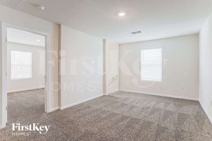 Building Photo - 8481 Cape Fox Dr