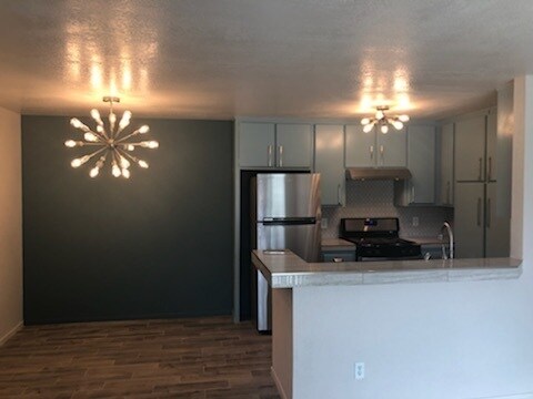 Building Photo - *COMING SOON* Beautiful Condo in the Gated Cathedral Springs Community