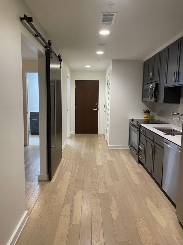 Building Photo - 1212 Laurel St