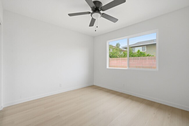 Building Photo - 1172 N Shattuck St