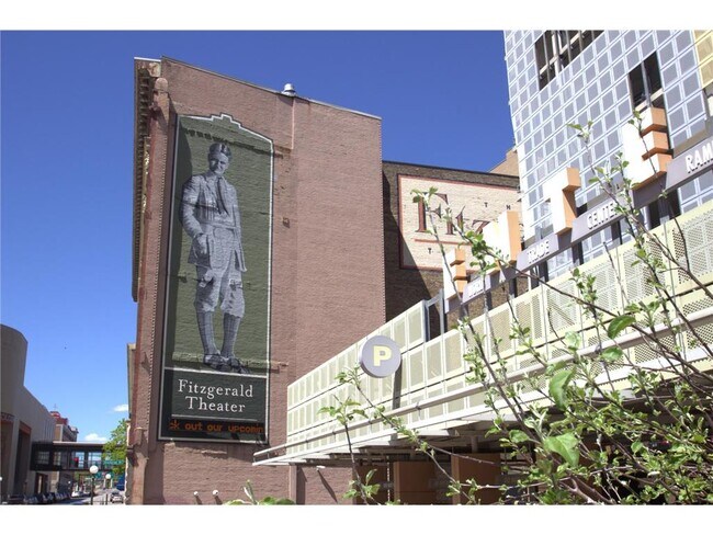 Building Photo - 488 Wabasha St N