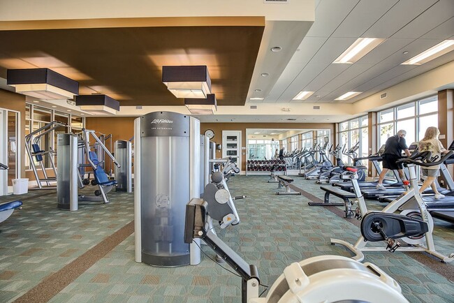 Building Photo - 2/2 in Marina Grande