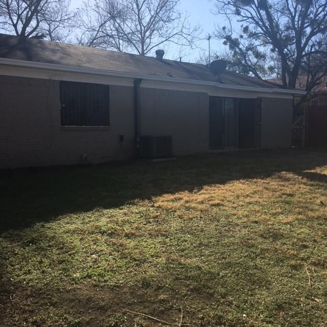 Building Photo - 853 Lexington Dr