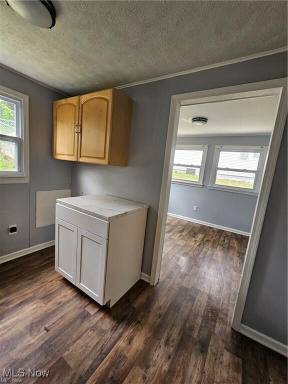 Building Photo - 1258 Central Ave