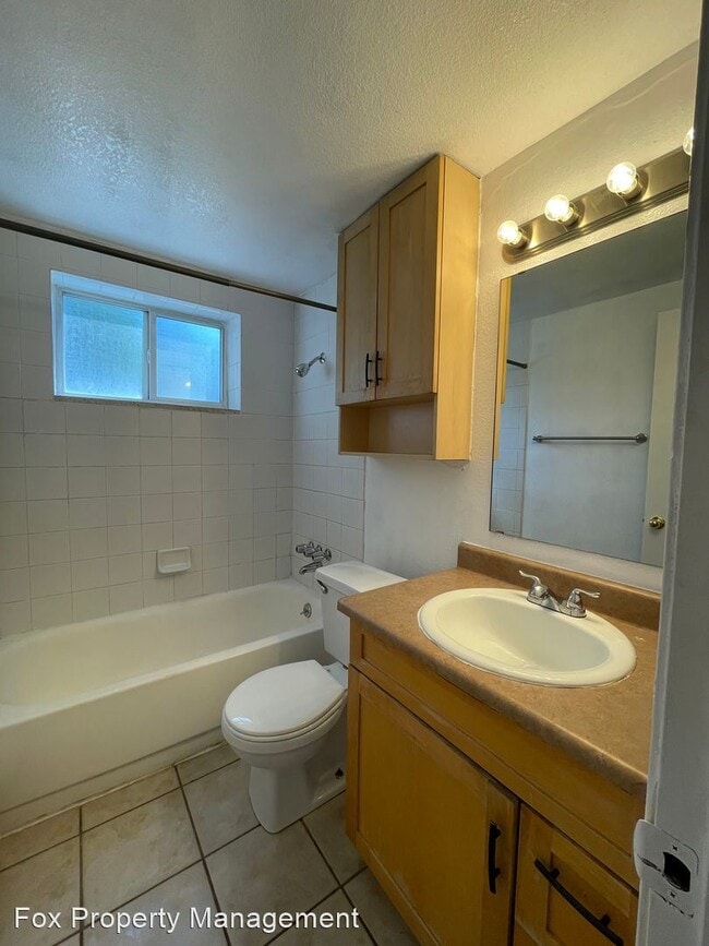 Building Photo - 2 br, 1 bath House - 336 N. Grant Street U...