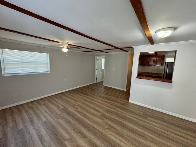Building Photo - 420 Rock Pit Rd