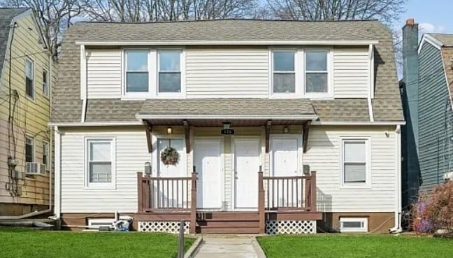 Building Photo - 116 Maple Ave