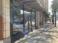 Building Photo - 112 W Washington Blvd