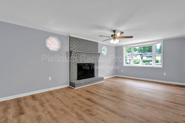 Building Photo - 2315 Shancey Ln