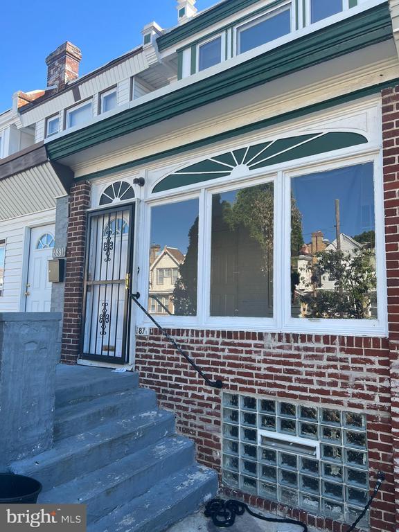 Building Photo - 6879 Forrest Ave