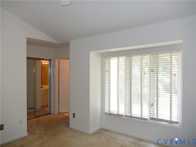 Building Photo - 2730 Spinnaker Ct