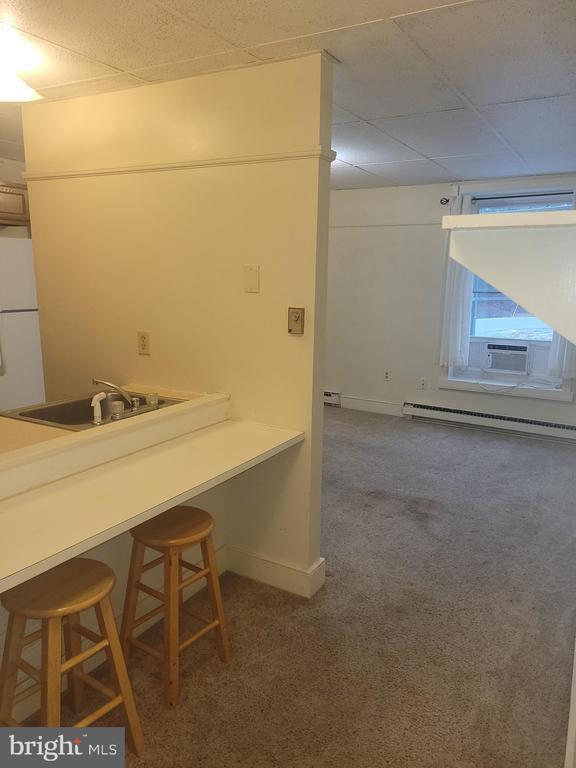 Building Photo - 5 S Main St