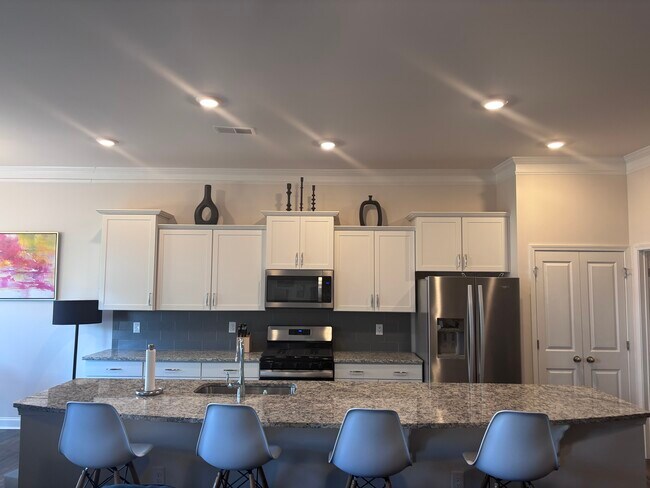 Building Photo - 62 Fox Cove Rd