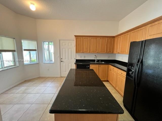 Building Photo - 1932 SE 24th Ct