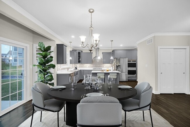 Building Photo - 2111 Easton Park Dr