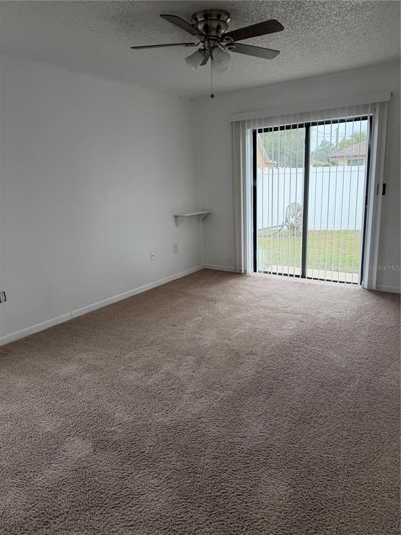 Building Photo - 664 Royalty Ct