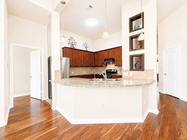 Building Photo - 2410 Horned Owl Dr