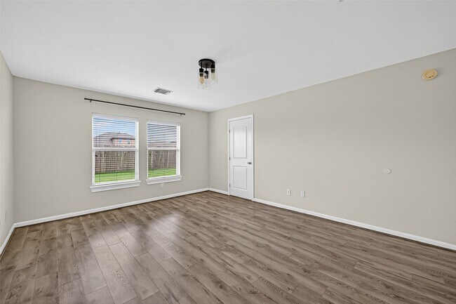 Building Photo - 7242 Autumn Bluff Ln