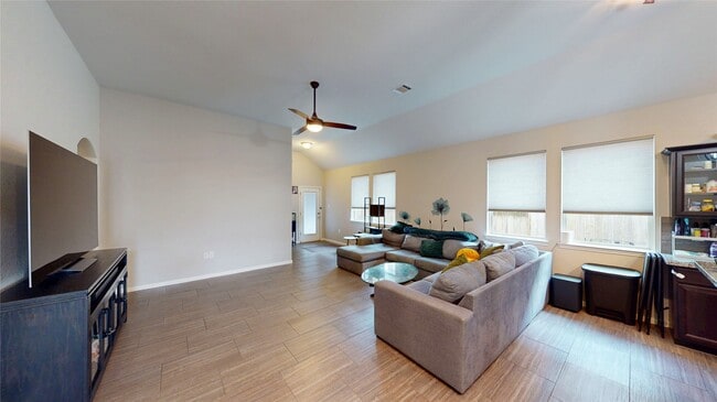 Building Photo - 14735 Garner Falls Trl