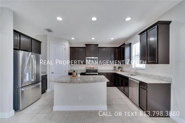 Building Photo - 12149 Creek Preserve Dr