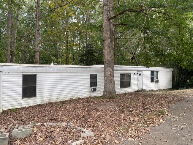 Building Photo - Mobile Home in Dalton Estates