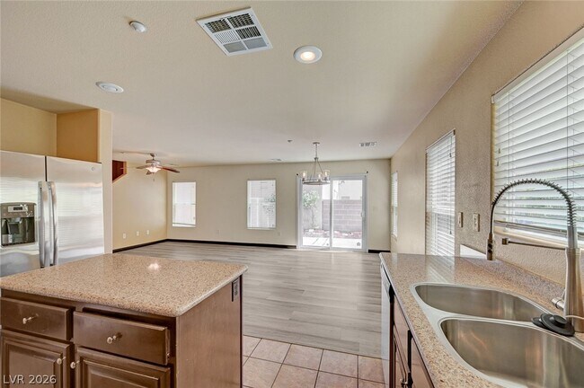 Building Photo - 7333 Camden Pine Ave