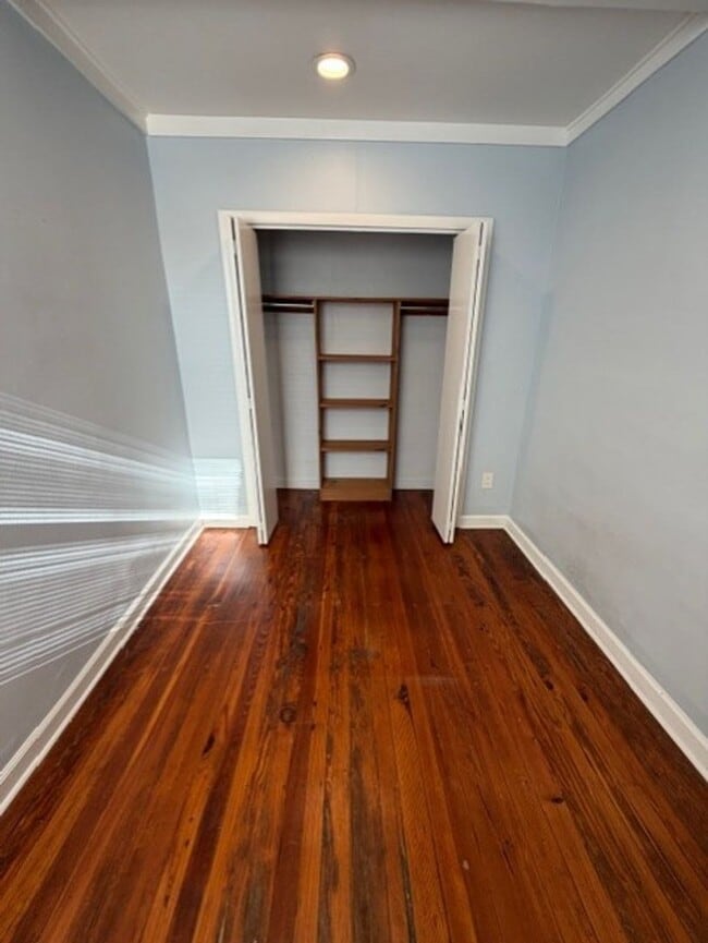 Building Photo - Beauty in LOMO