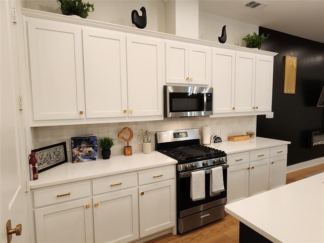 Building Photo - 5316 Eastside Ave