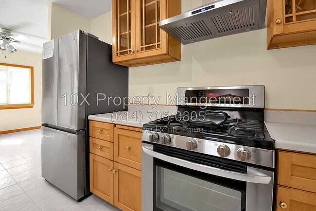 Building Photo - 227 Haldy Ave