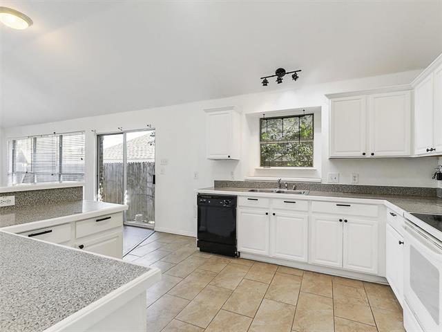 Building Photo - 517 Terrace View Dr