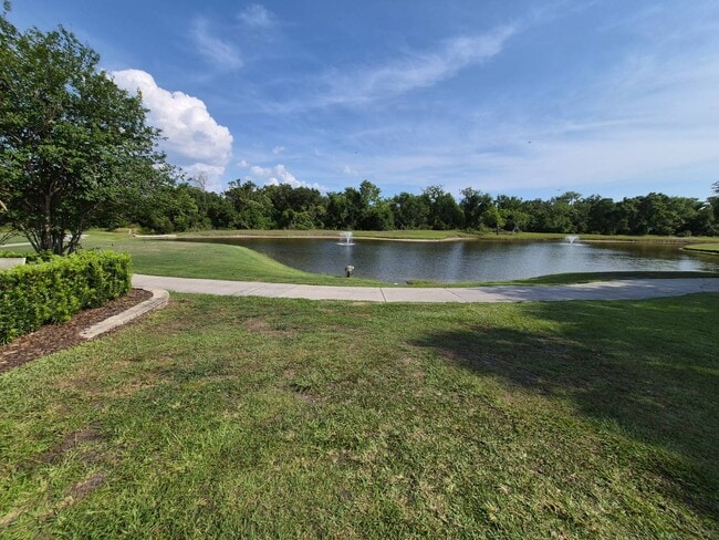 Building Photo - 2113 Sawgrass Ln