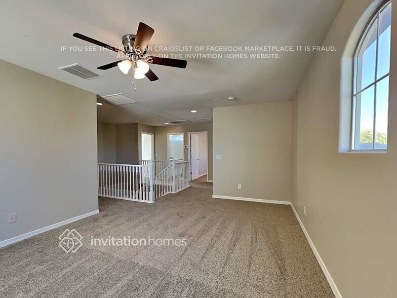 Building Photo - 18619 W Sanna St