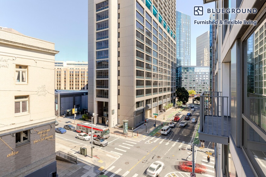 Building Photo - 101 Polk St