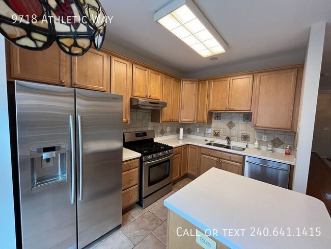 Building Photo - 9718 Athletic Way