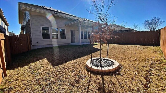 Building Photo - 14000 Cantata Ln