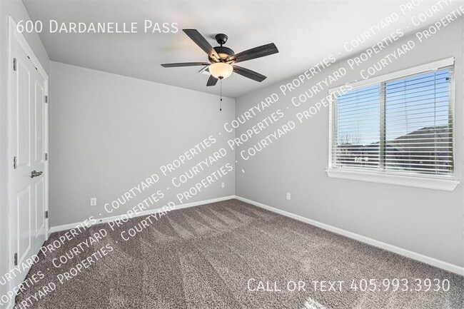 Building Photo - 600 Dardanelle Pass