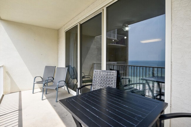 Building Photo - 104 Gulfside Ct