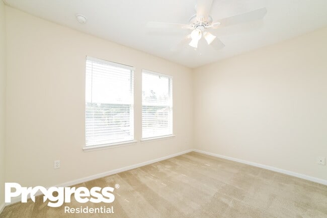 Building Photo - 4094 S Victoria Lakes Dr
