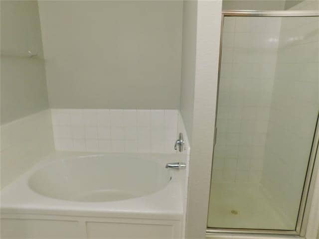 Building Photo - 1404 Wenatchee Dr