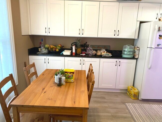 Building Photo - 322 Inverrary Ln