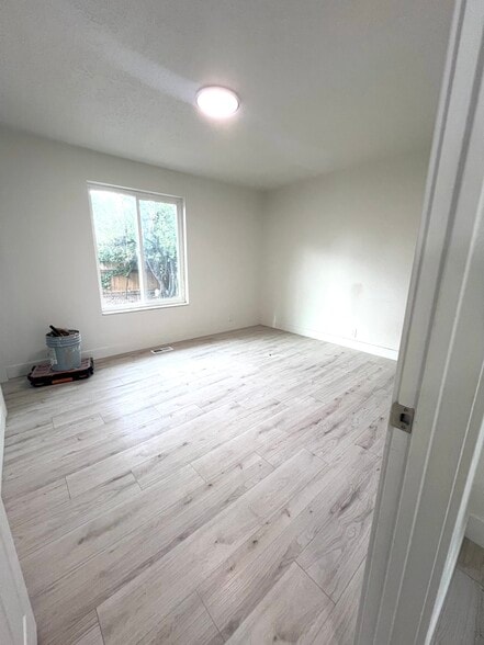 Building Photo - 7061 W 3800 S