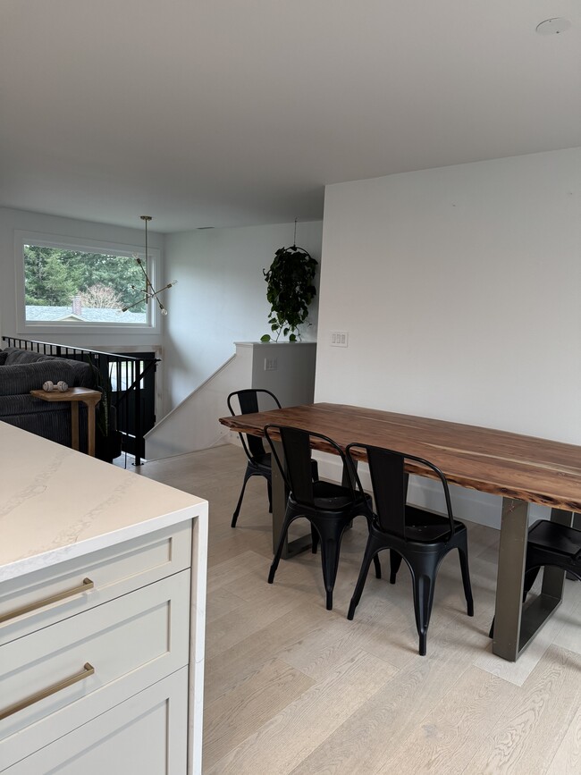 Dining Room - 2715 NE Elaine Dr