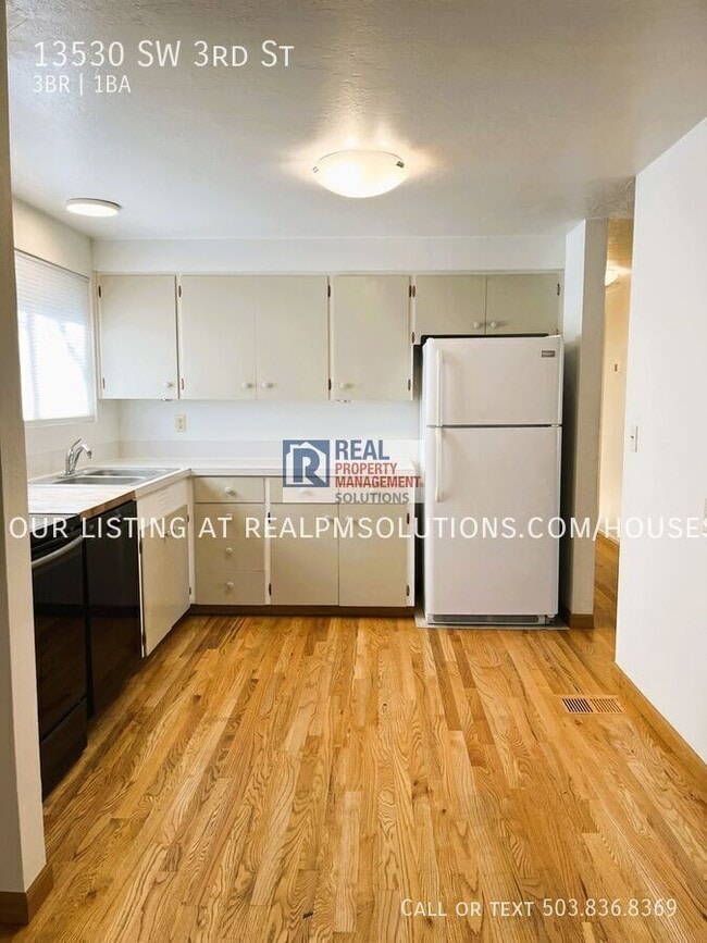 Building Photo - 13530 SW 3rd St