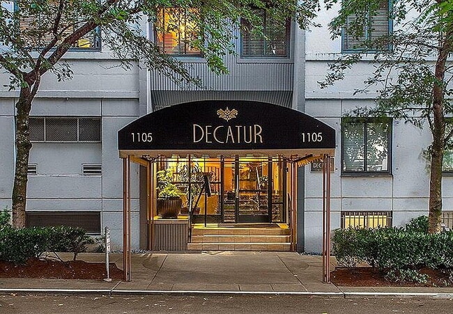 Building Photo - 1105 Spring St