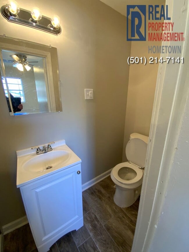 Building Photo - 8600 Winston-