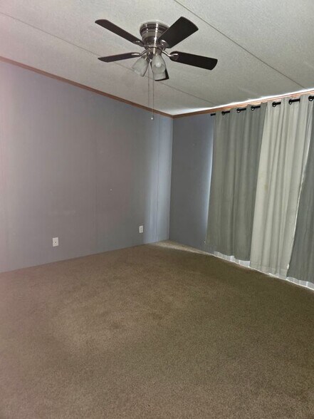 Building Photo - 3513 Sandpiper Rd