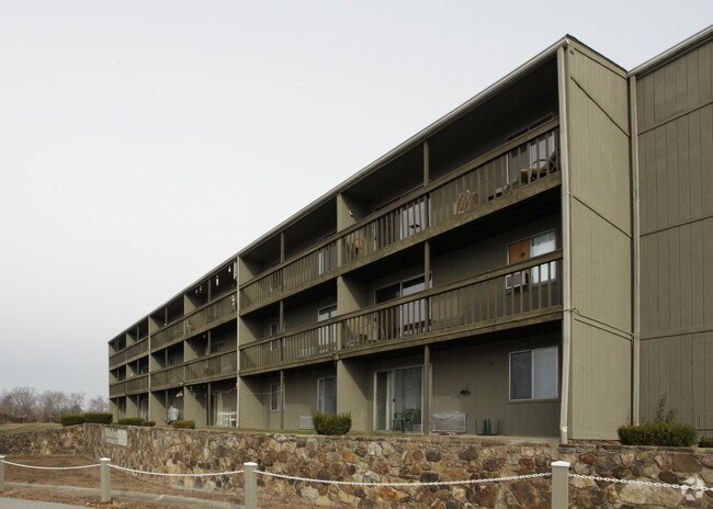 Building Photo - Hillview Senior Citizen Complex